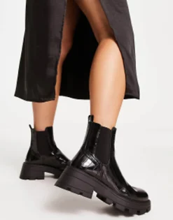 Chelsea Boots*Topshop Bella Chunky Chelsea Boot In Croc Black