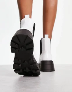 Chelsea Boots*Topshop Bella Chunky Chelsea Boot In White