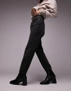 Petite*Topshop Petite Mom Jean In Washed Black