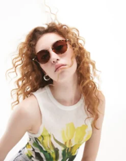 Sunglasses*Topshop Plastic Round Sunglasses In Tort Brown