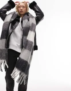 Scarves*Topshop Scarlett Blanket Check Scarf In Black And Grey Multi